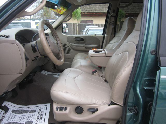 Ford F150 2001 photo 3