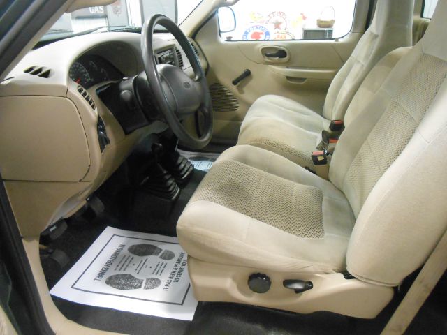 Ford F150 2001 photo 6