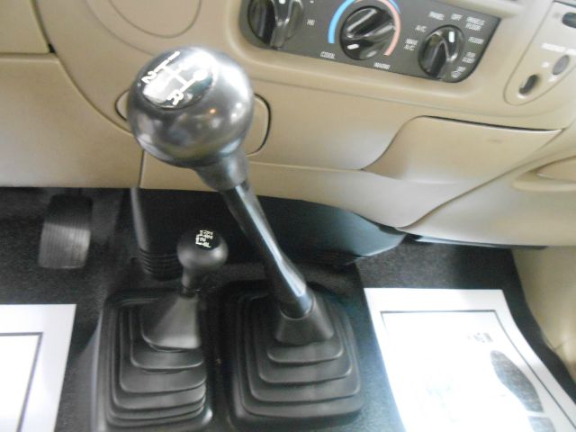 Ford F150 2001 photo 7