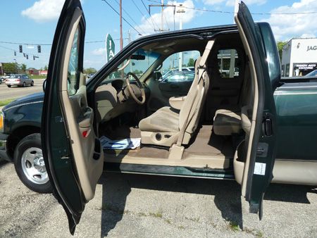 Ford F150 2001 photo 1