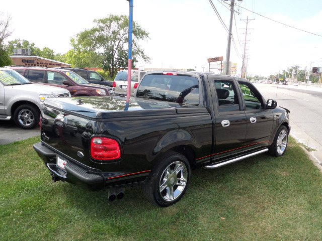Ford F150 2001 photo 2