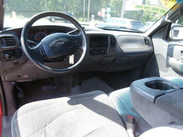 Ford F150 2001 photo 3