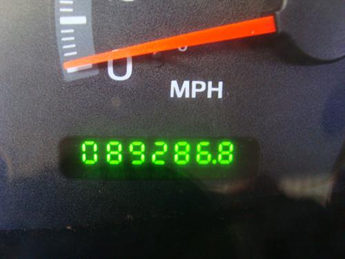 Ford F150 2002 photo 2