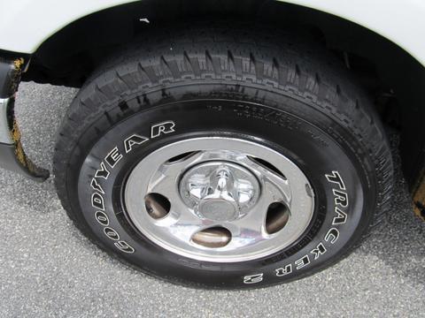 Ford F150 2002 photo 2