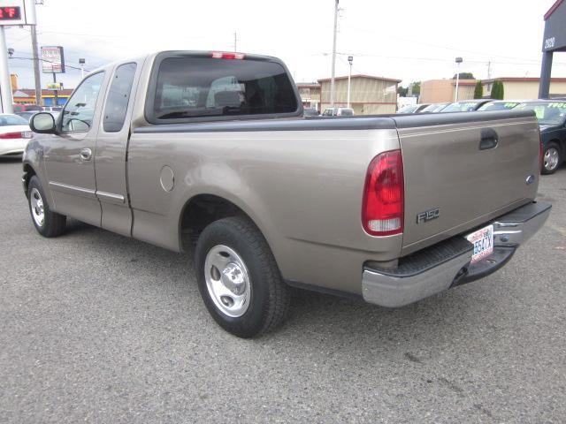 Ford F150 2002 photo 1
