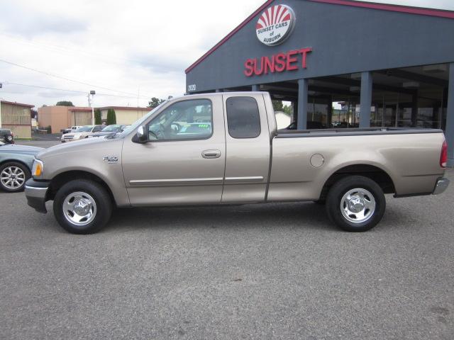 Ford F150 2002 photo 2