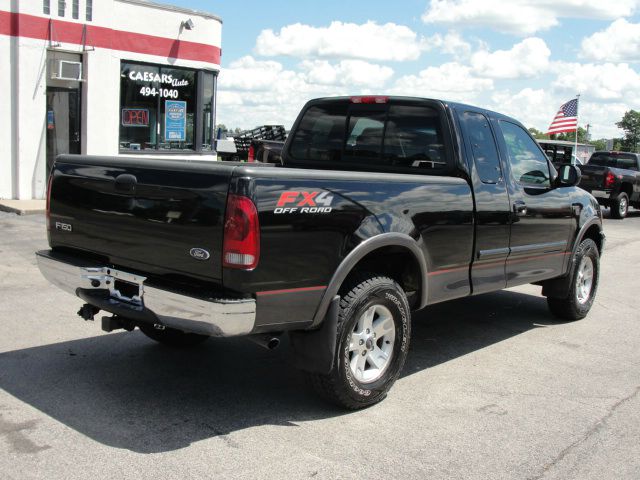 Ford F150 SLT 1 Ton Dually 4dr 35 Extended Cab Pickup