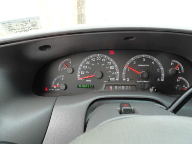 Ford F150 2002 photo 1