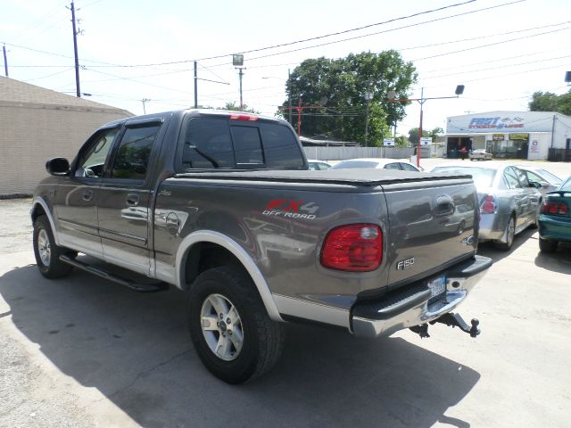 Ford F150 XLT Supercrew Short Bed 2WD Pickup Truck