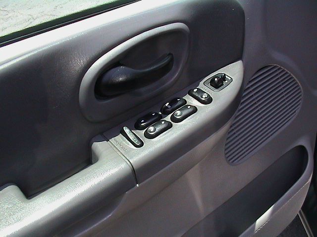 Ford F150 2002 photo 2