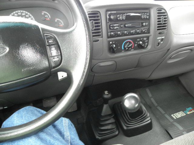 Ford F150 2002 photo 6