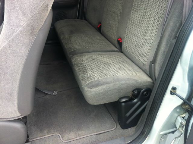 Ford F150 SLT 1 Ton Dually 4dr 35 Pickup Truck