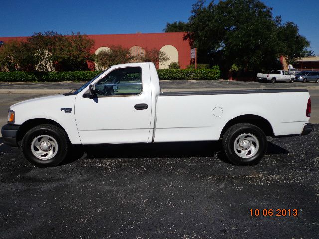Ford F150 3.0si Coupe Pickup Truck