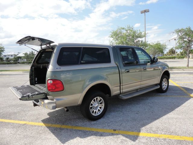 Ford F150 R/T Truck Pickup Truck