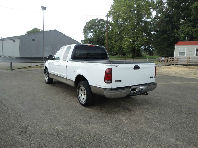 Ford F150 2002 photo 2