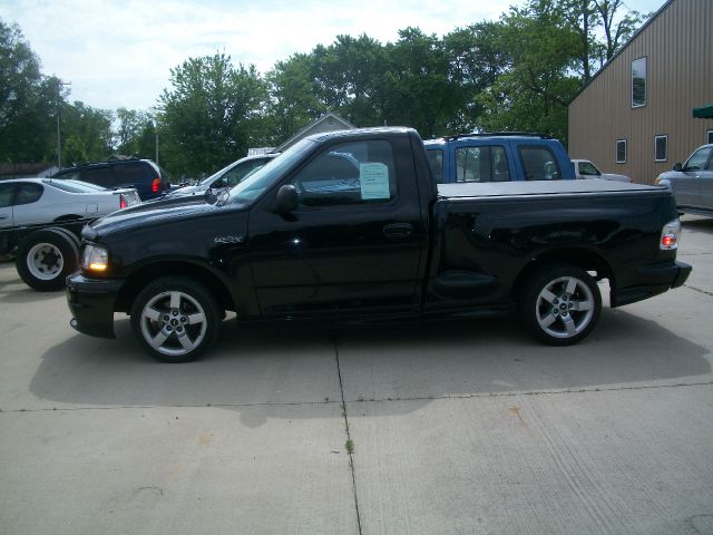 Ford F150 2002 photo 1
