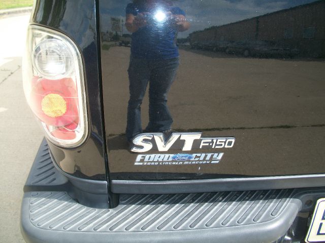 Ford F150 2002 photo 2