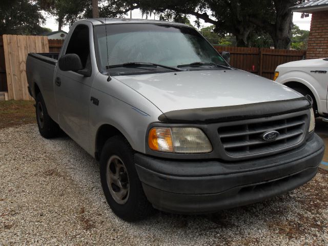 Ford F150 2002 photo 1
