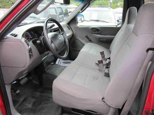 Ford F150 3.0si Coupe Pickup Truck