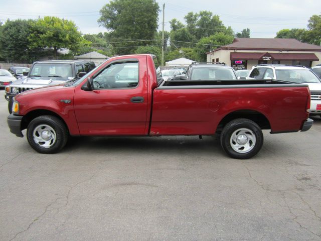 Ford F150 2002 photo 2