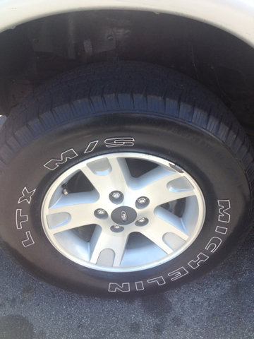 Ford F150 2003 photo 2