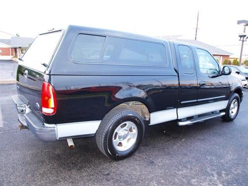 Ford F150 2003 photo 2