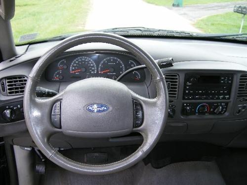 Ford F150 2003 photo 3