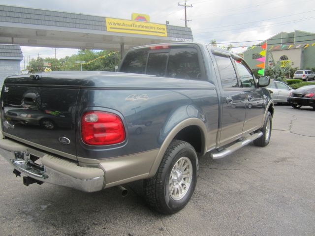 Ford F150 LT Z-71 Crew Cab 4x4 Pickup Truck