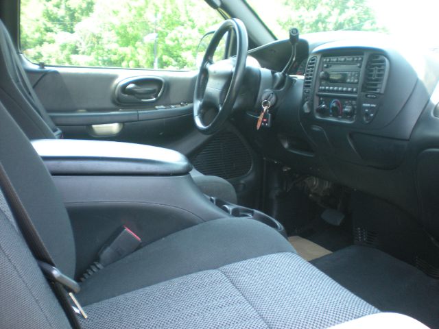 Ford F150 2003 photo 10