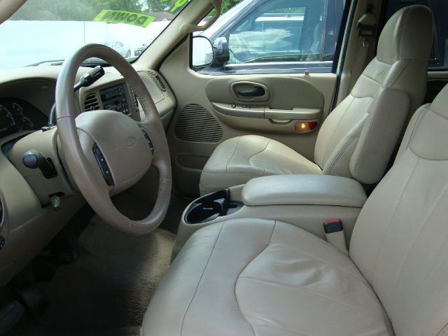 Ford F150 2003 photo 1