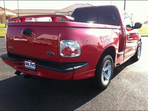Ford F150 2003 photo 2