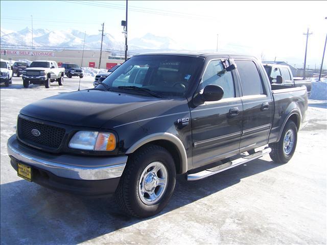 Ford F150 LT Crew Cab Pickup
