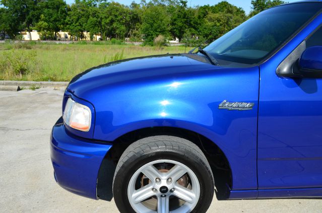 Ford F150 2003 photo 19