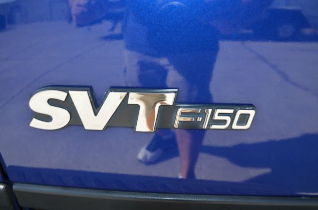 Ford F150 2003 photo 2