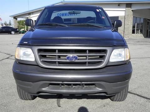 Ford F150 2003 photo 2