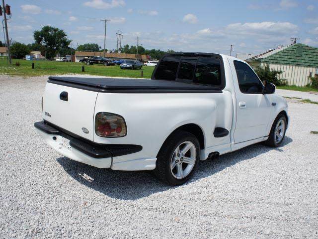 Ford F150 2003 photo 1