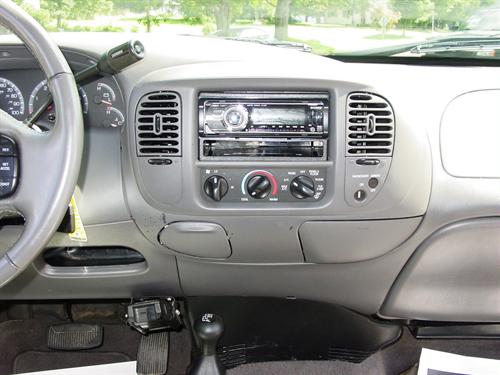 Ford F150 2003 photo 1