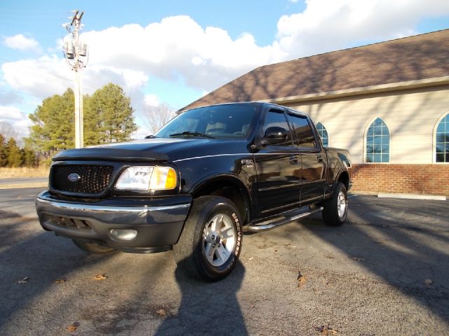 Ford F150 2003 photo 2