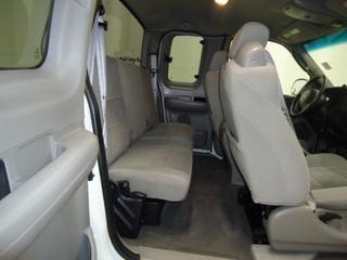 Ford F150 2003 photo 2