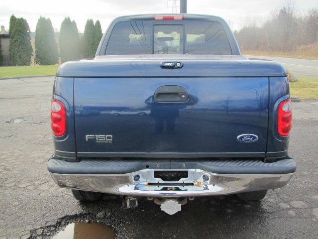 Ford F150 2003 photo 2
