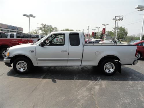 Ford F150 2003 photo 1