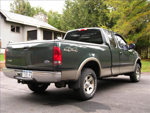 Ford F150 2003 photo 2