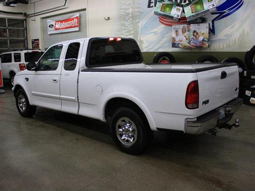 Ford F150 2003 photo 2