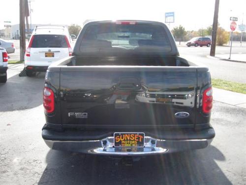 Ford F150 2003 photo 2