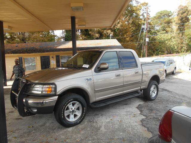 Ford F150 XLT Supercrew Short Bed 2WD Pickup Truck