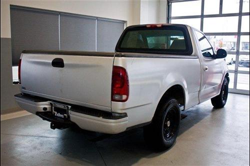 Ford F150 2003 photo 1
