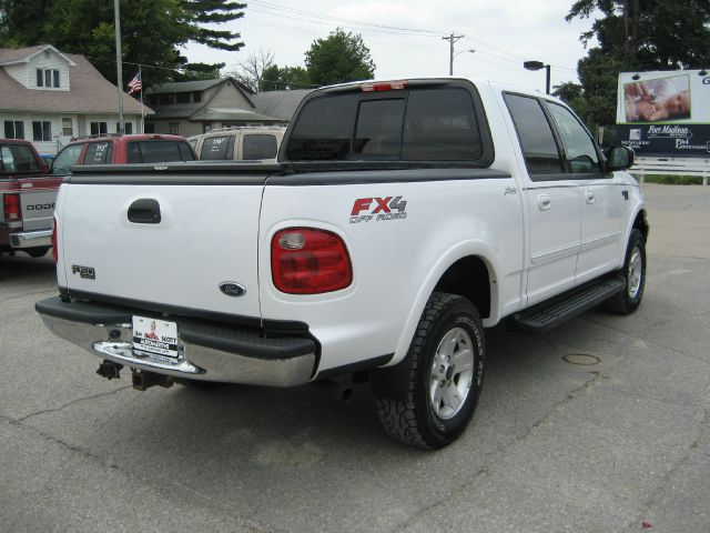 Ford F150 CXL Luxury Pickup Truck