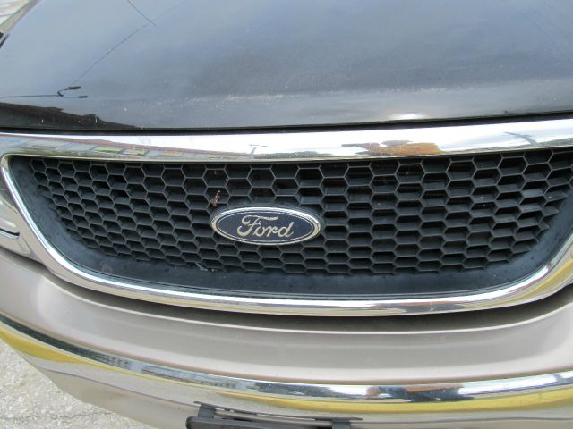 Ford F150 2.5 TS AWD Pickup Truck