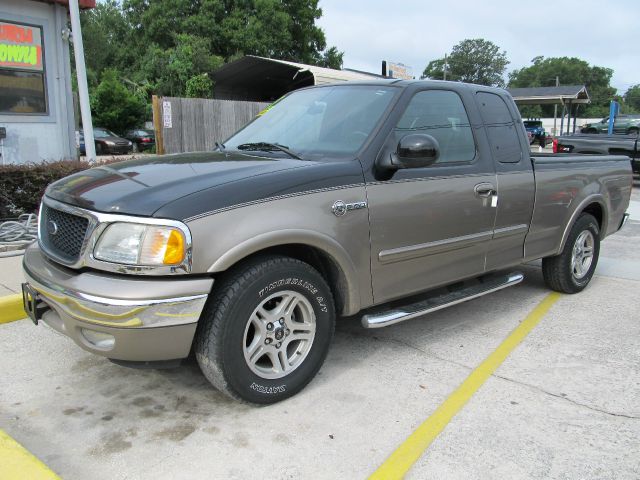 Ford F150 2003 photo 2