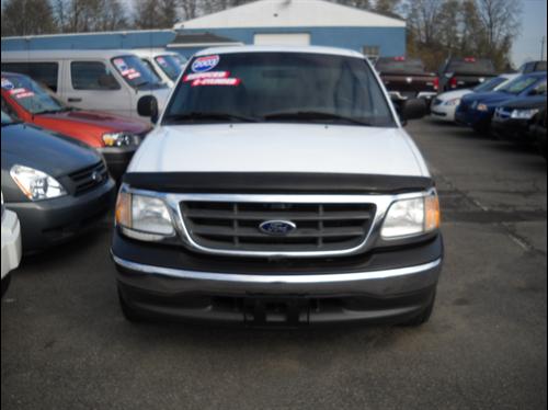 Ford F150 2003 photo 1